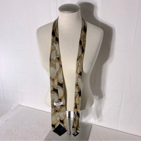 Vintage Boss Hugo Boss Black Tan Cameo Print 100% Silk Tie - Picture 2 of 9